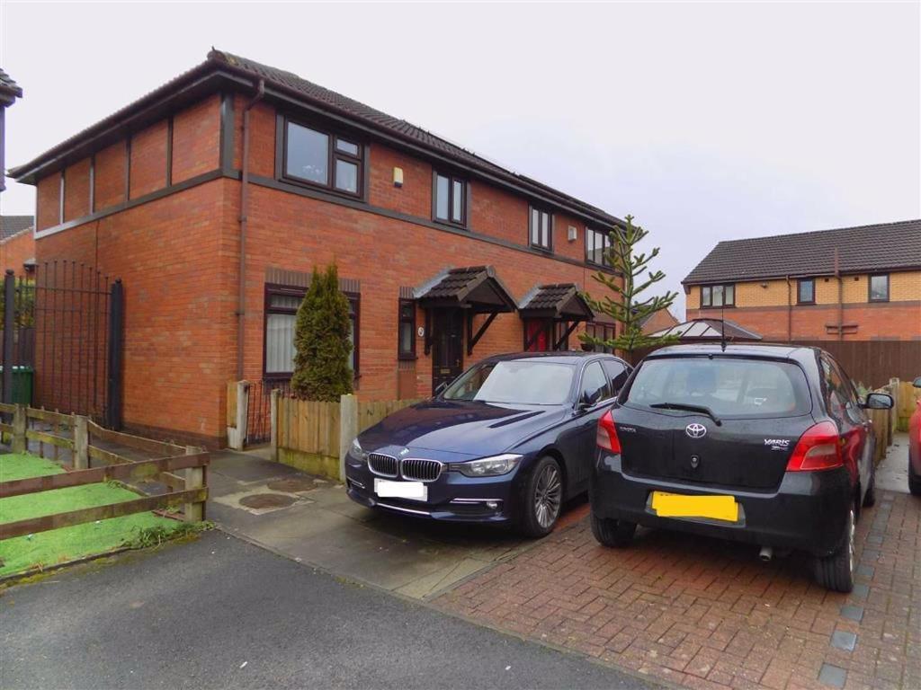 Brigstock Holidays House Манчестър Екстериор снимка
